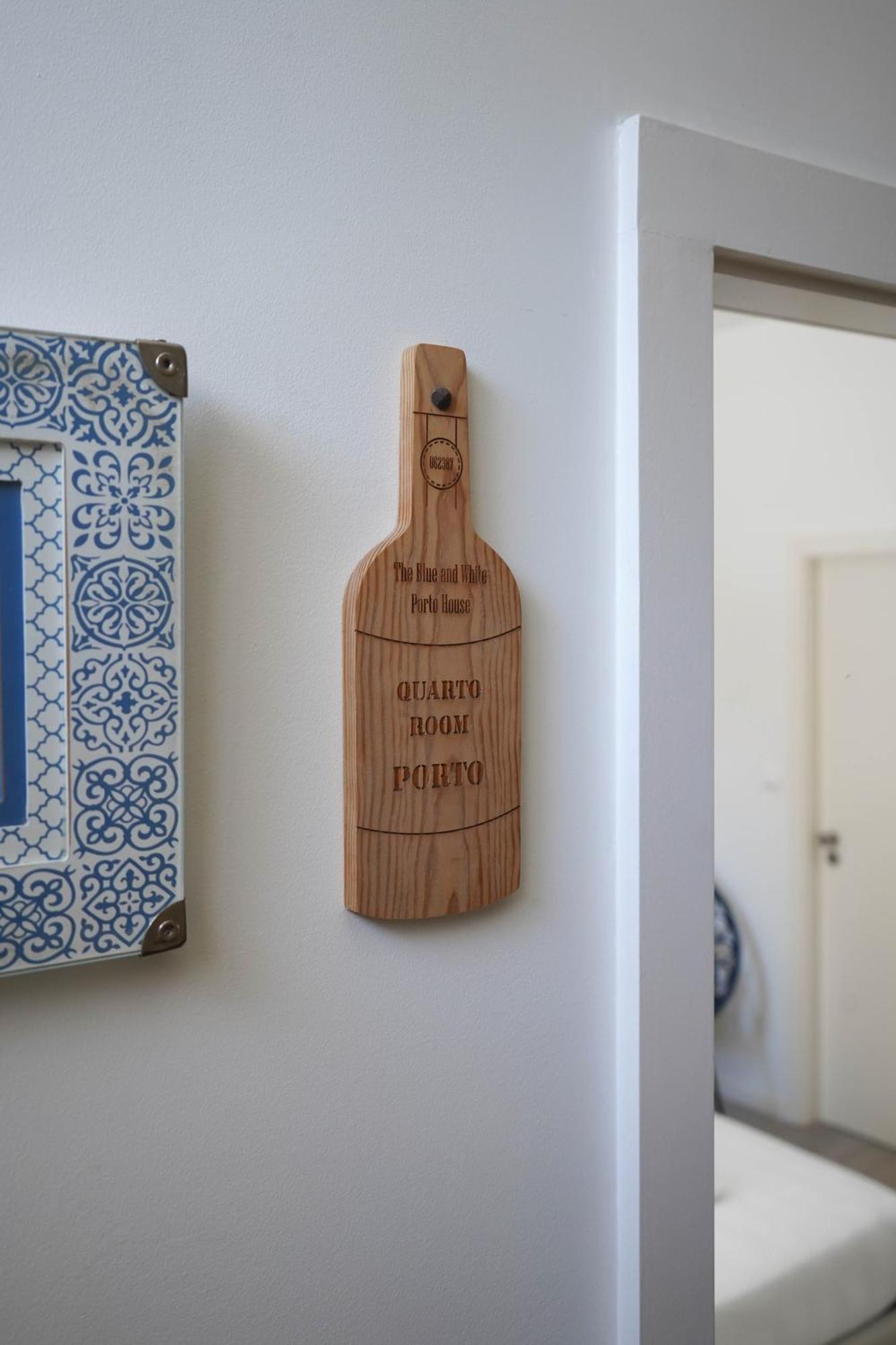 The Blue And White Porto House Apartment Exterior photo
